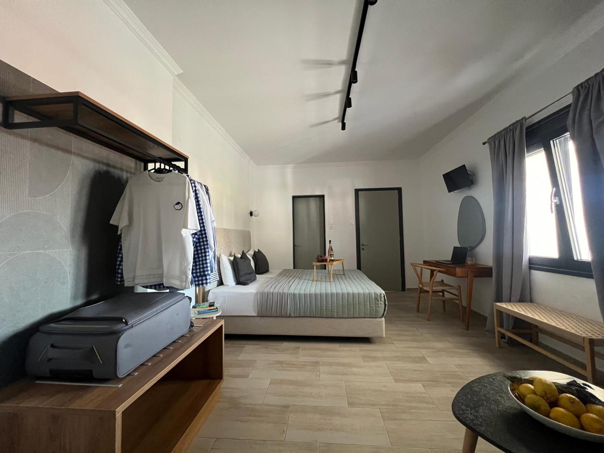 Apartment Central Skiathos Town