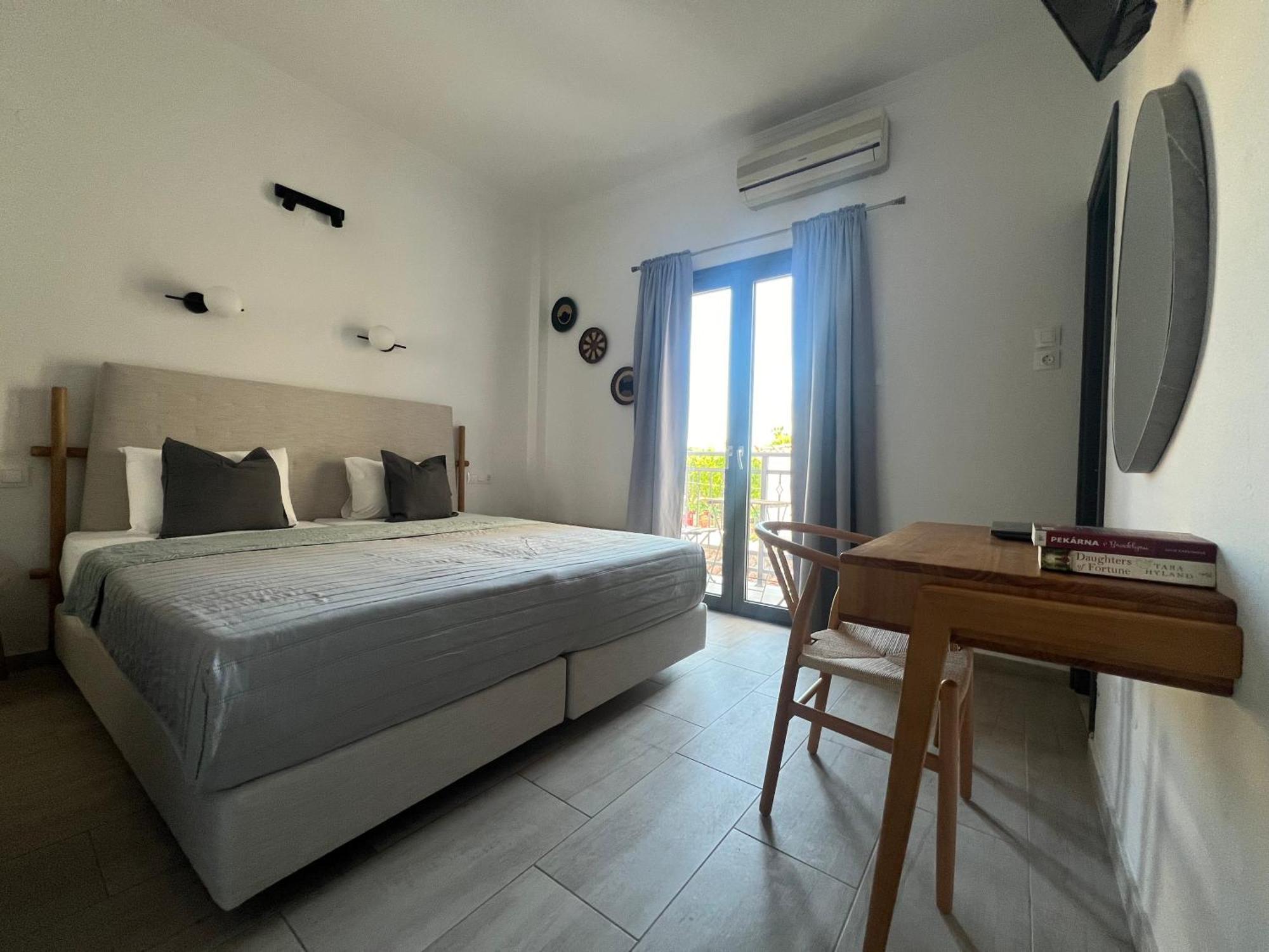 Central Apartment Skiathos Town